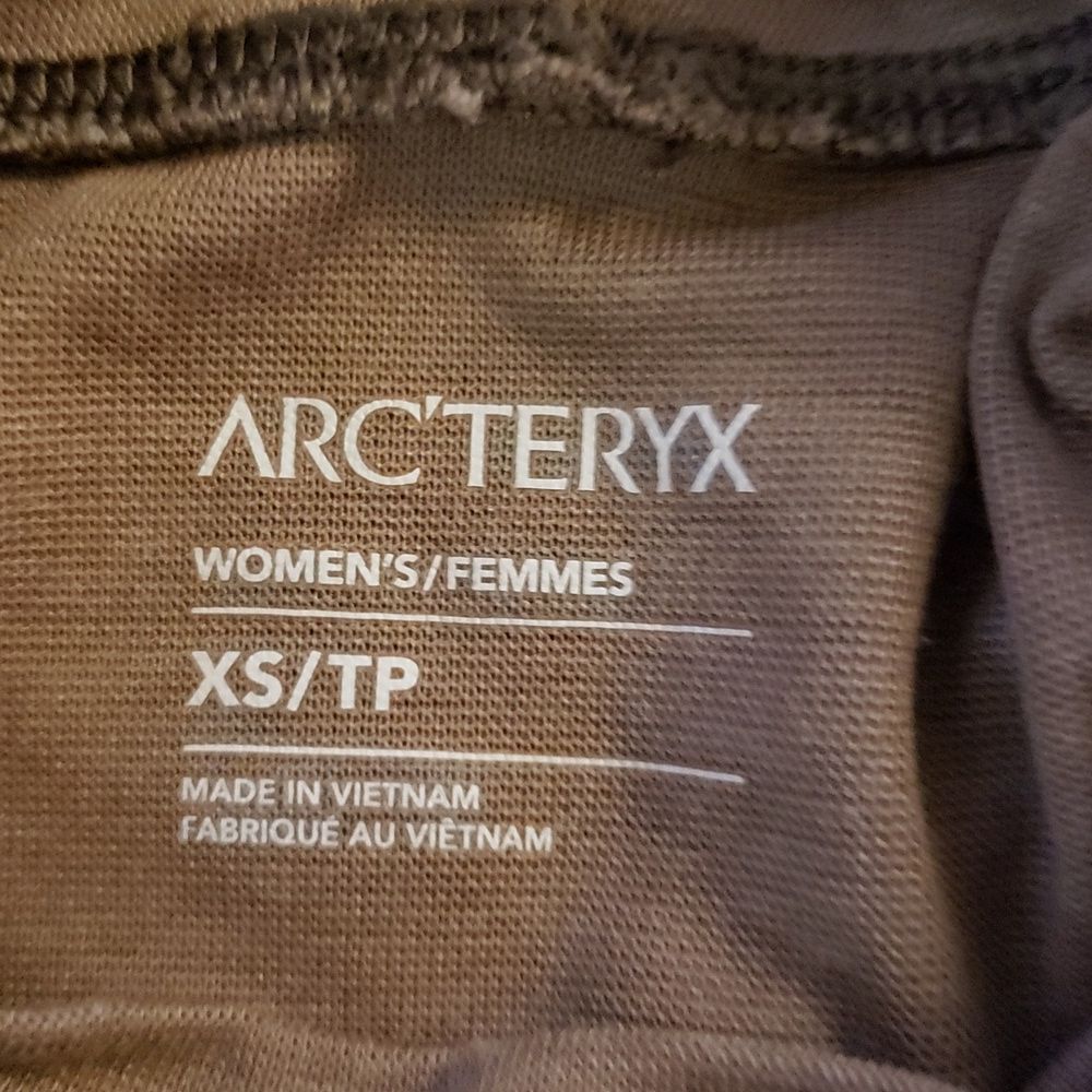 NWOT Arcteryx Tan Women's Chic 3/4 Sleeve Warm Wool Blend Athletic Top Size XS - Picture 4 of 5
